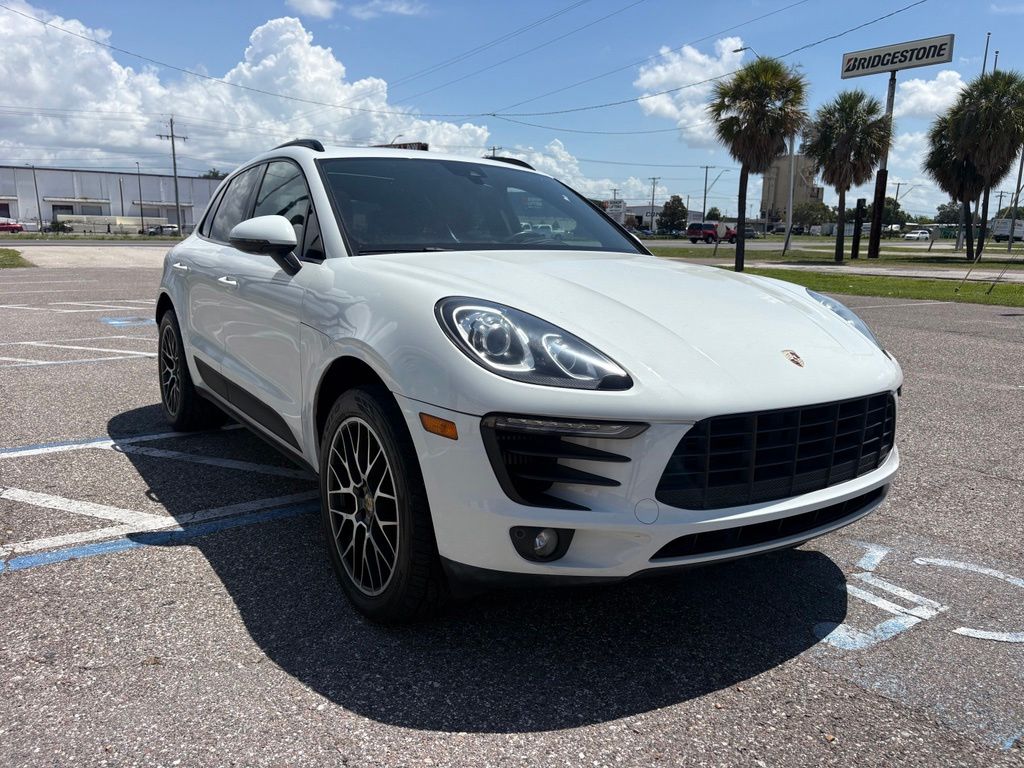 White 2018 Porsche Macan SUV / Crossover All-Wheel Drive 7-Speed Automatic