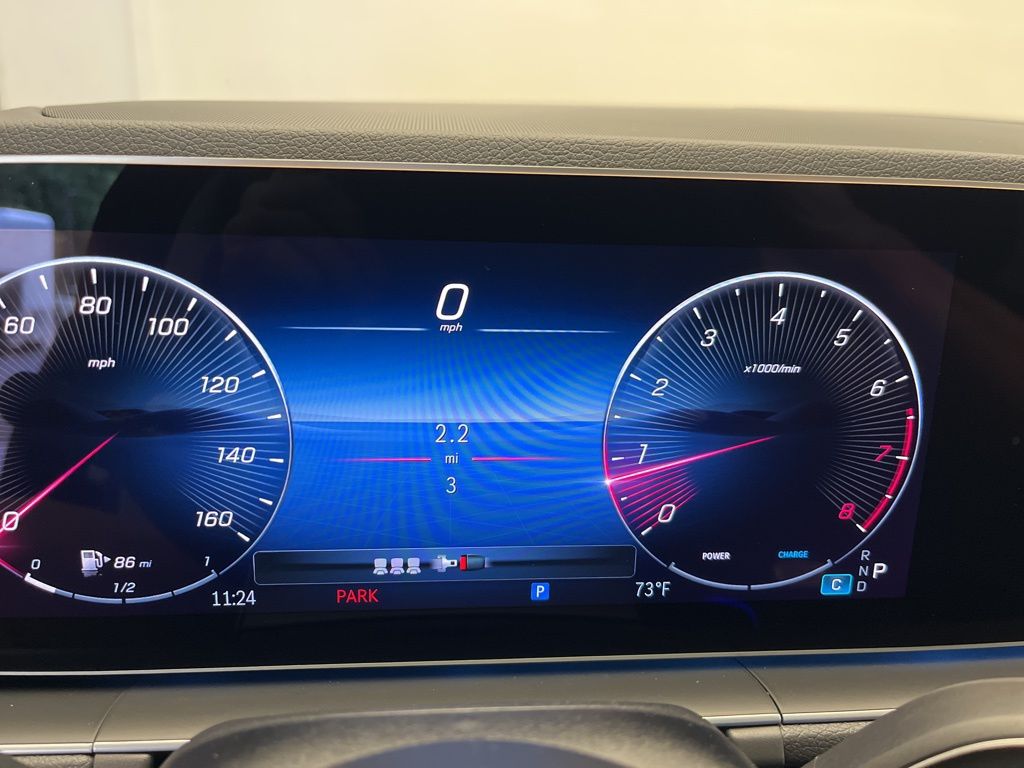 Thumbnail: 2026 Mercedes-Benz GLE - 16