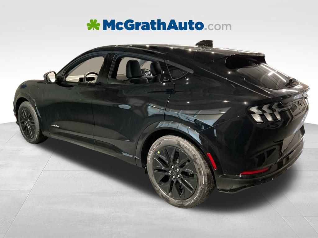 New 2026 Black Ford Premium image 6