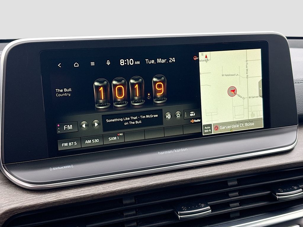 Used 2022 Silver Kia SX image 15