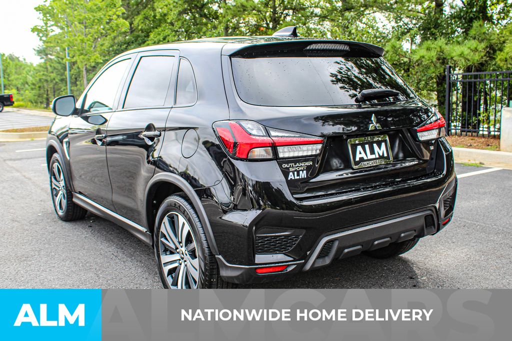 Used 2024 Silver Mitsubishi 2.0 SE image 4