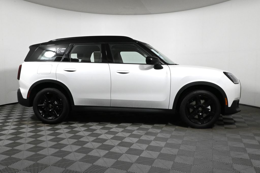 2025 MINI Cooper Countryman S 8