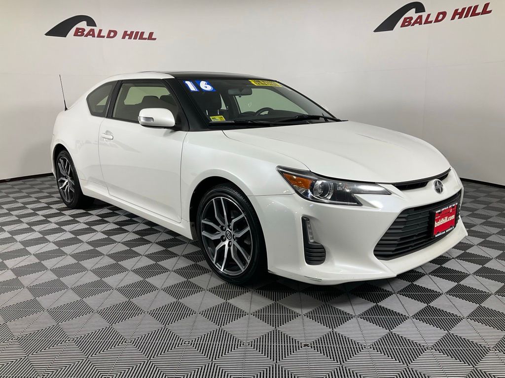 White (Blizzard Pearl) 2016 Scion tC Coupe Front-Wheel Drive 6-Speed Manual