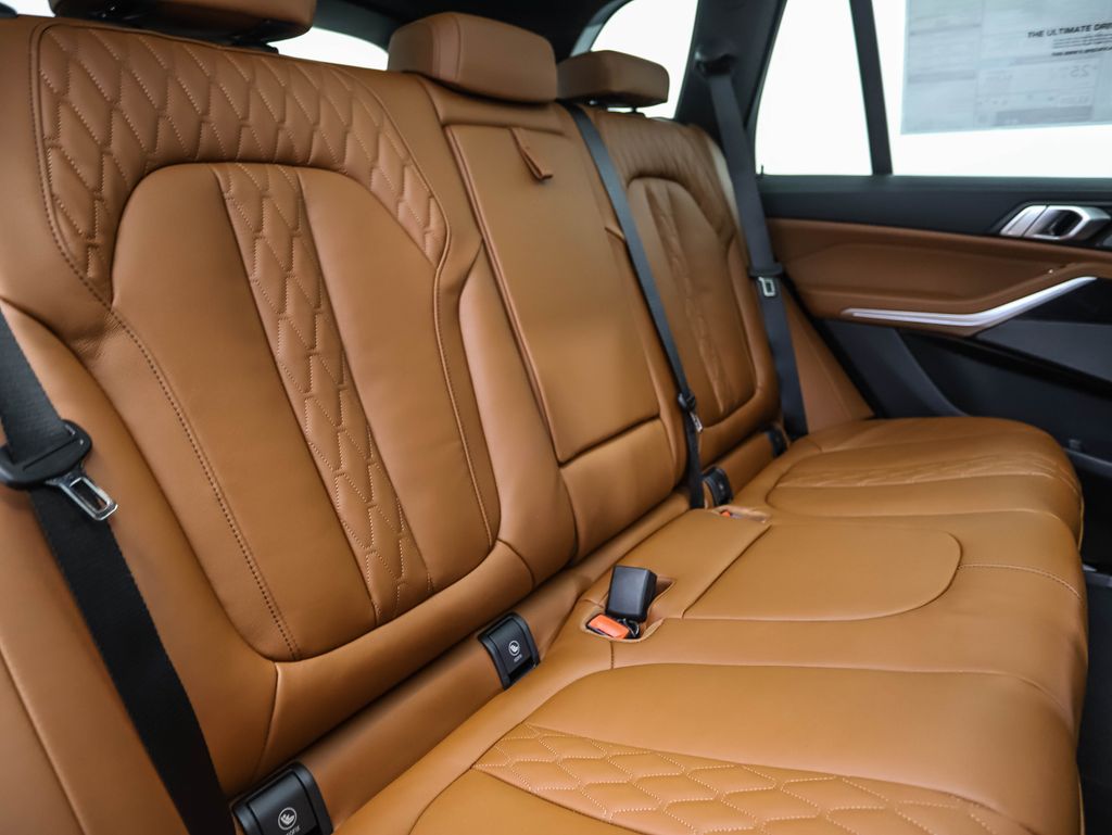 Thumbnail: 2026 BMW X5 - 27