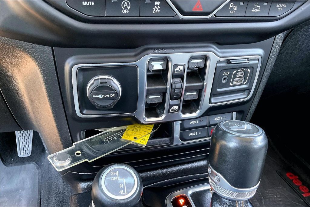 Used 2022 Jeep Wrangler SUV