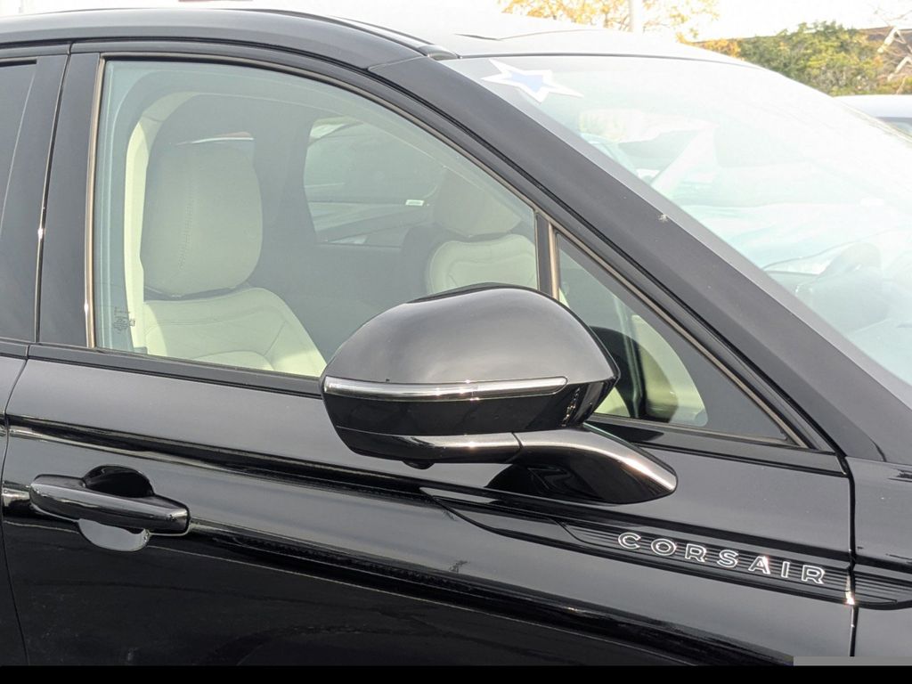 2025 Lincoln Corsair Reserve