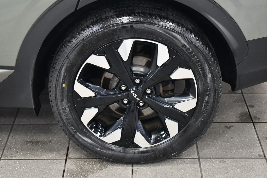 Thumbnail: 2023 Kia Sportage - 14
