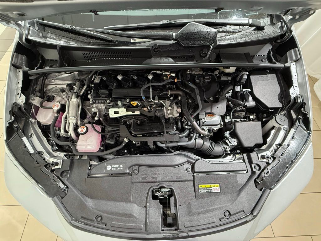 2024 Toyota Prius Prime SE 10