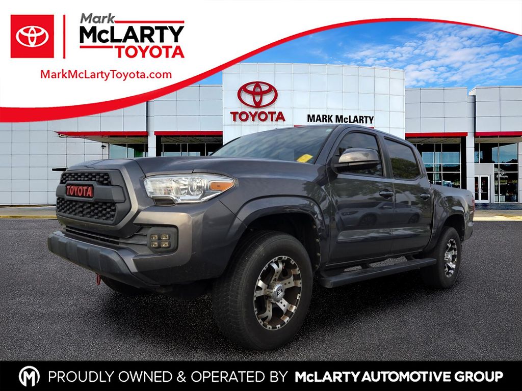 2017 Toyota Tacoma SR I4 Double Cab RWD