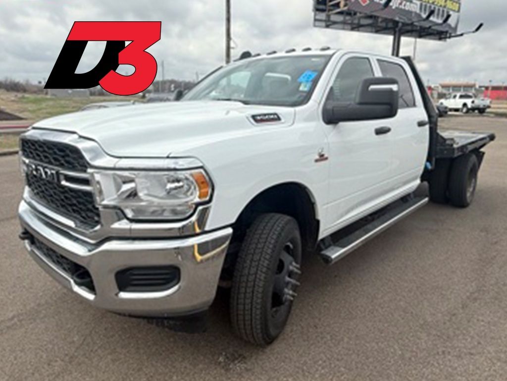 2024 RAM 3500 Chassis Tradesman Crew Cab LB DRW 4WD
