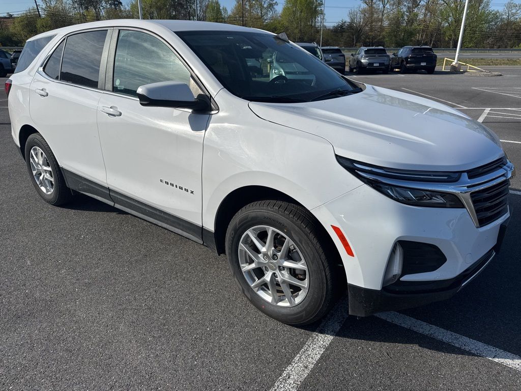 Summit White 2024 Chevrolet Equinox LT AWD with 1LT SUV / Crossover Four-Wheel Drive 6-Speed Automatic Overdrive