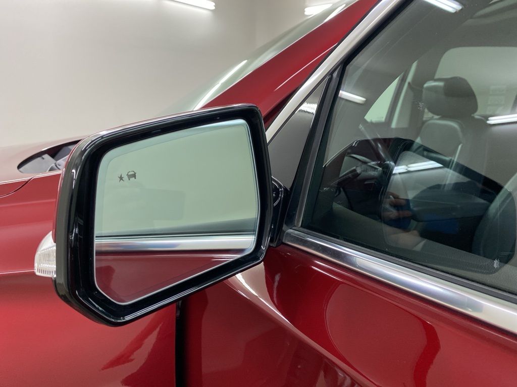 2019 Chevrolet Traverse Premier photo
