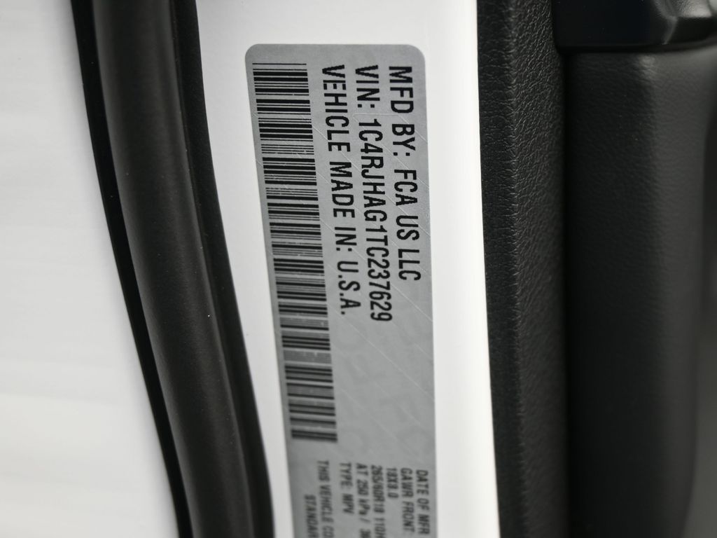 New 2026 Bright White Clearcoat Jeep Laredo image 18