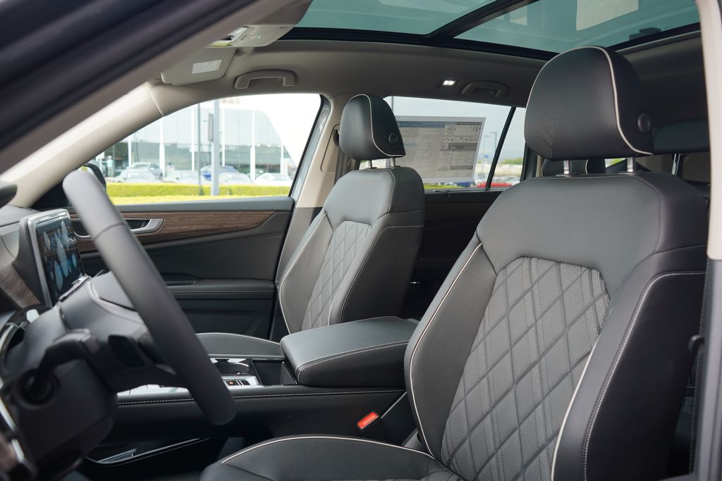 Thumbnail: 2025 Volkswagen Atlas - 7