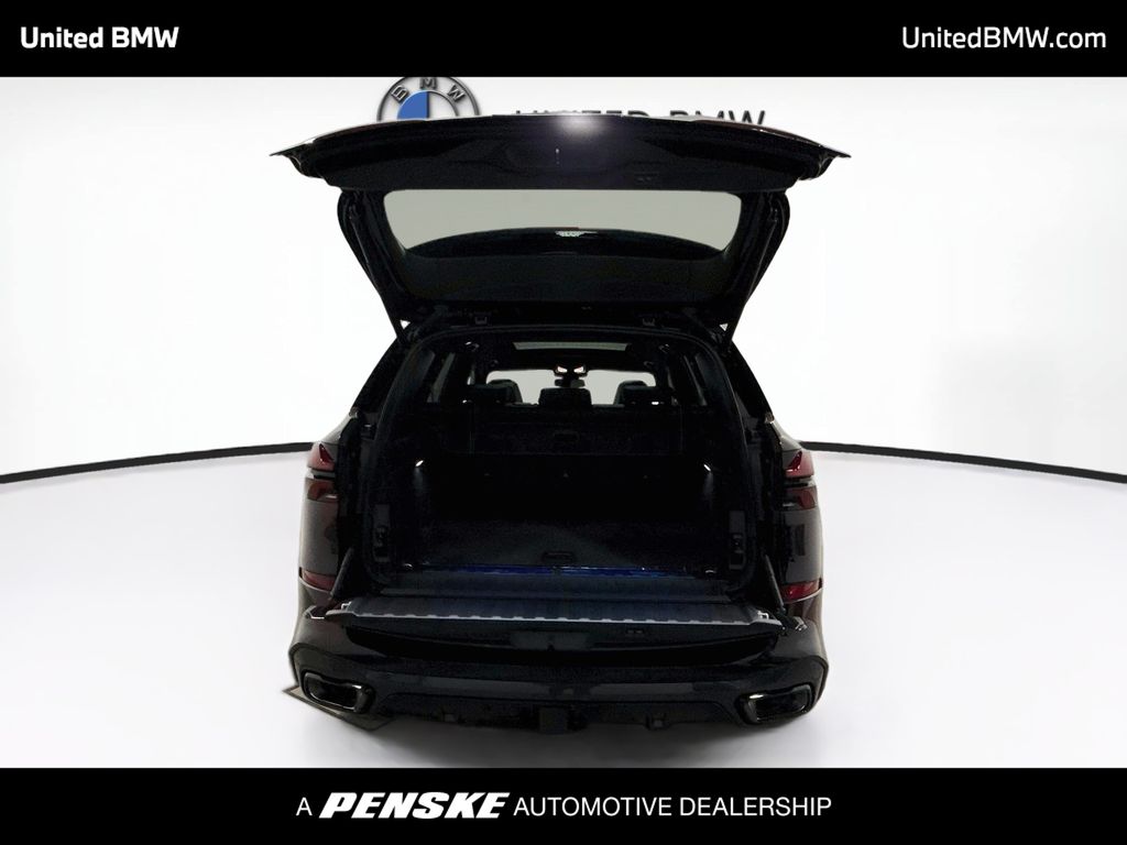 Thumbnail: 2026 BMW X5 - 14