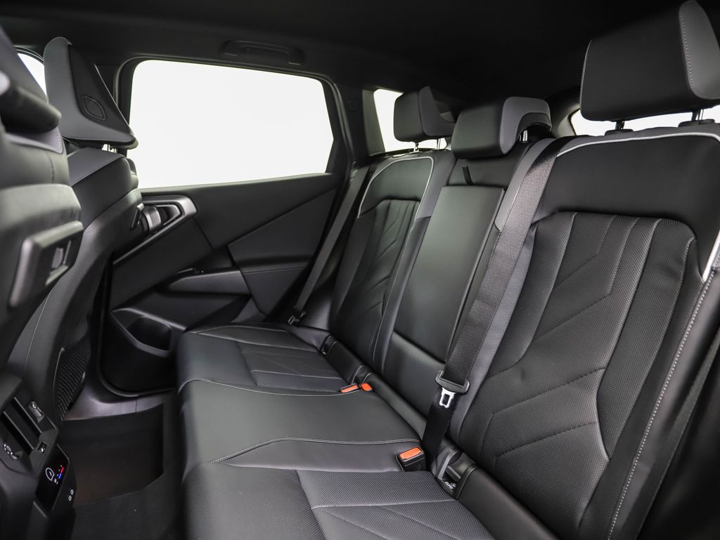 Thumbnail: 2026 BMW X3 - 24