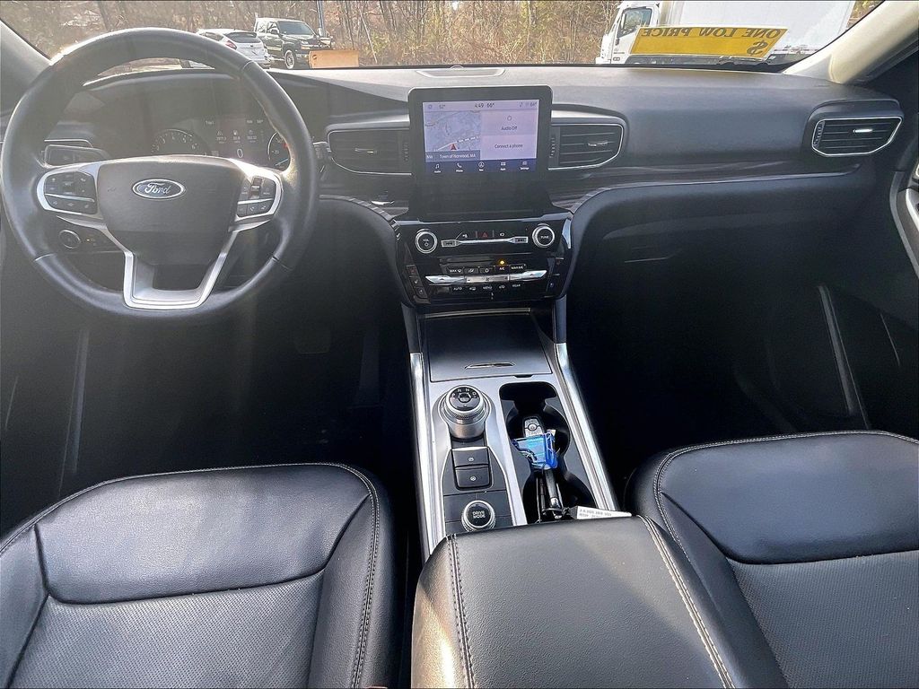 2023 Ford Explorer — photo 22
