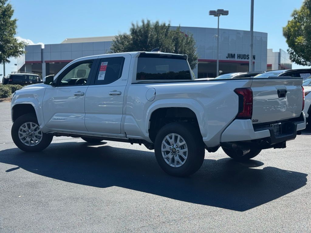 2025 Toyota Tacoma SR5 Double Cab photo 6