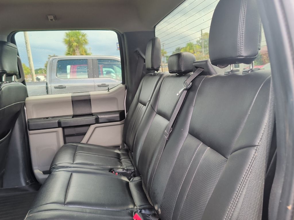 2020 Iconic Silver Metallic Ford F-150 XL 4X4 Truck