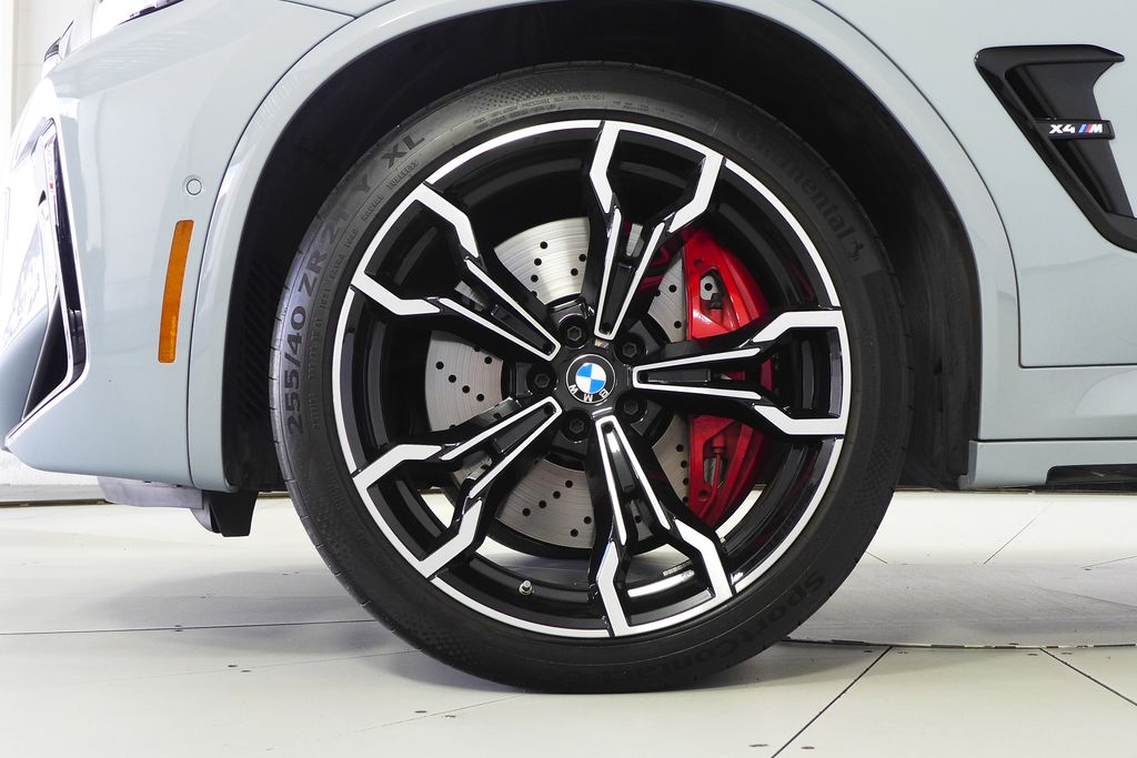 Thumbnail: 2025 BMW X4 - 5