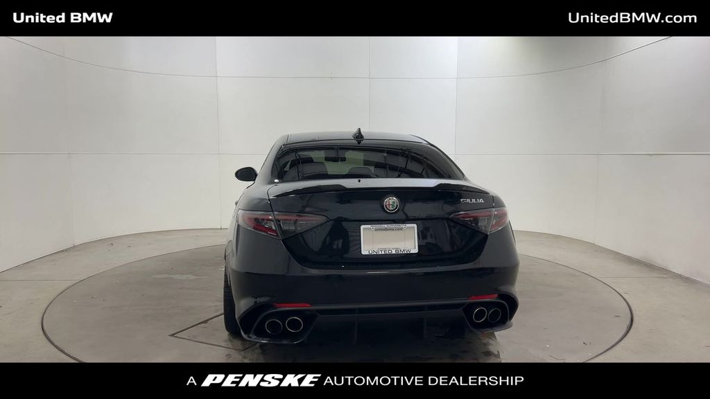 Thumbnail: 2024 Alfa Romeo Giulia - 7