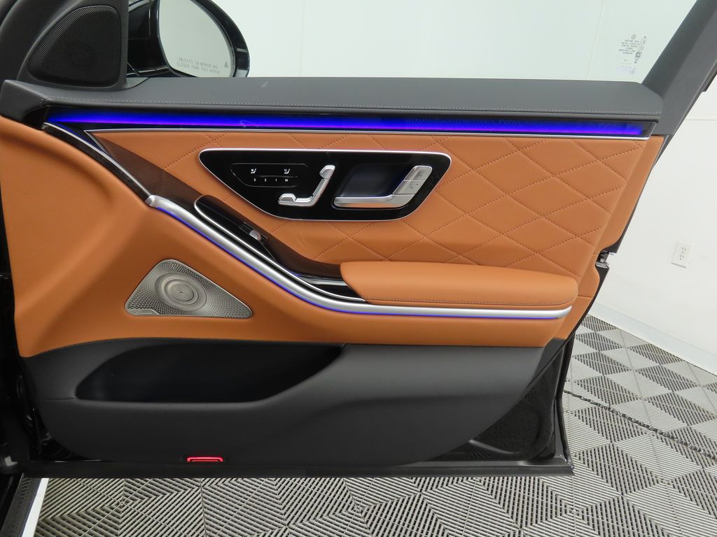 Thumbnail: 2026 Mercedes-Benz S-Class - 25