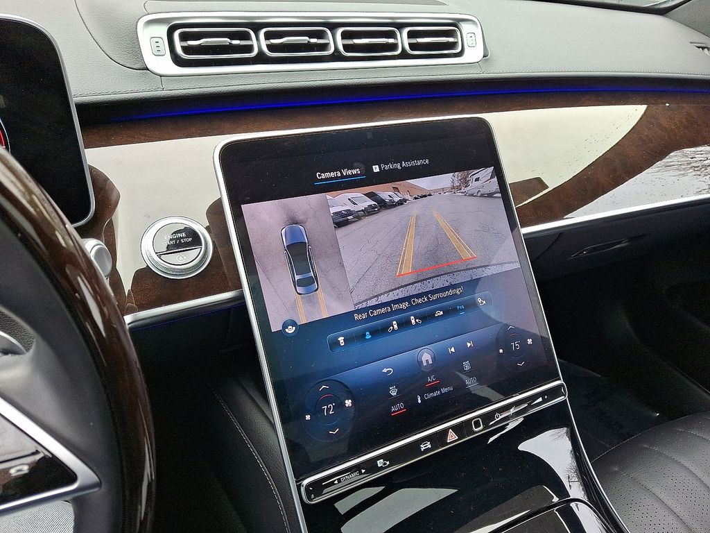 Thumbnail: 2023 Mercedes-Benz S-Class - 18