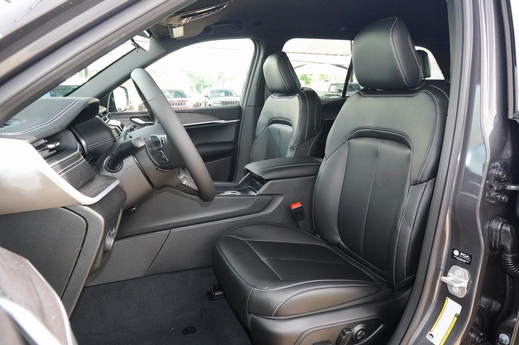 New Car 2025 Jeep Grand Cherokee  Limited For Sale Under $50,000 In Weatherford, Texas