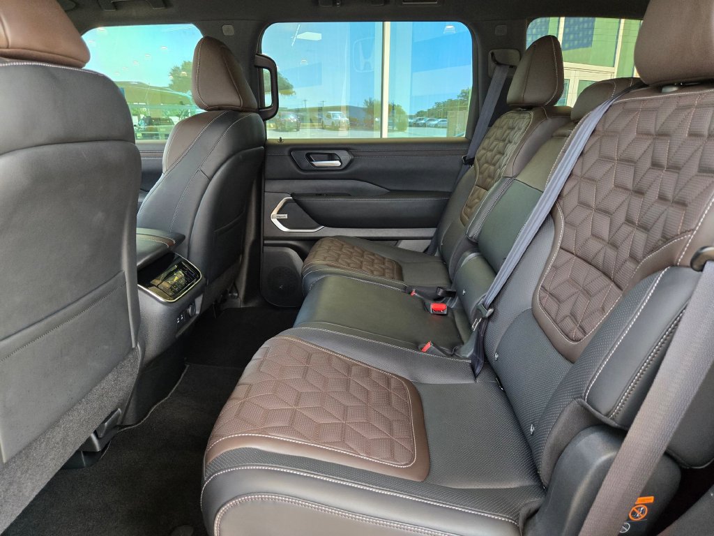 Used 2025 Nissan Armada SUV
