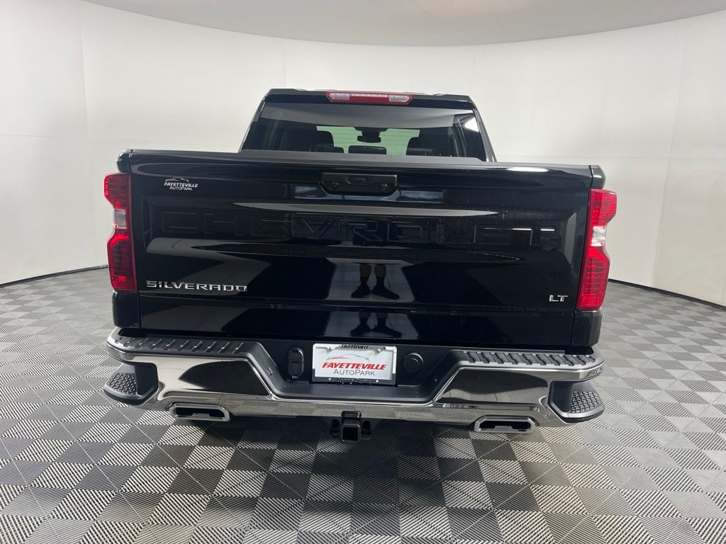 Thumbnail: 2026 Chevrolet Silverado 1500 - 4