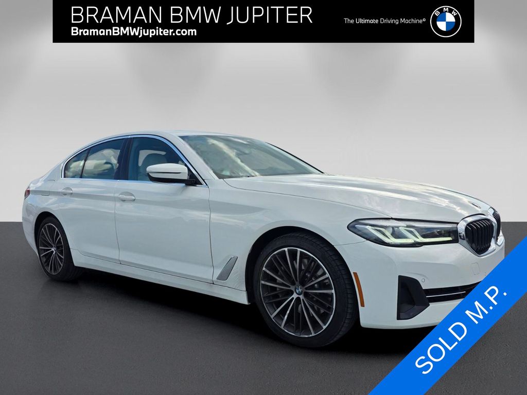 Alpine White 2023 BMW 5 Series Sedan Rear-Wheel Drive 8-Speed Automatic
