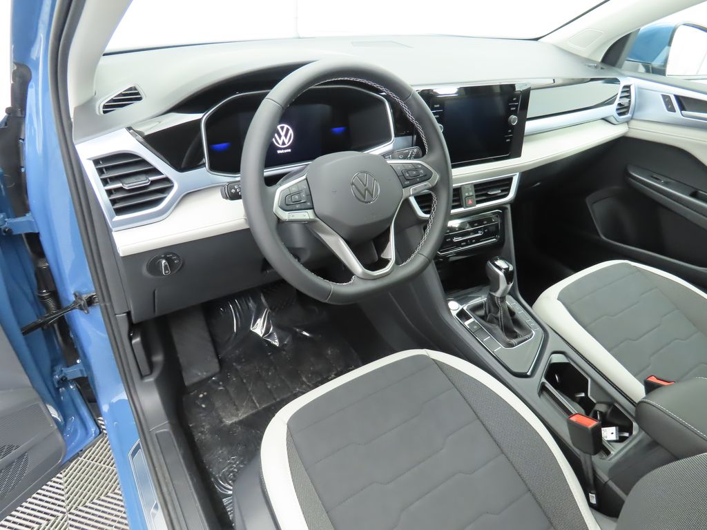 Thumbnail: 2026 Volkswagen Taos - 9