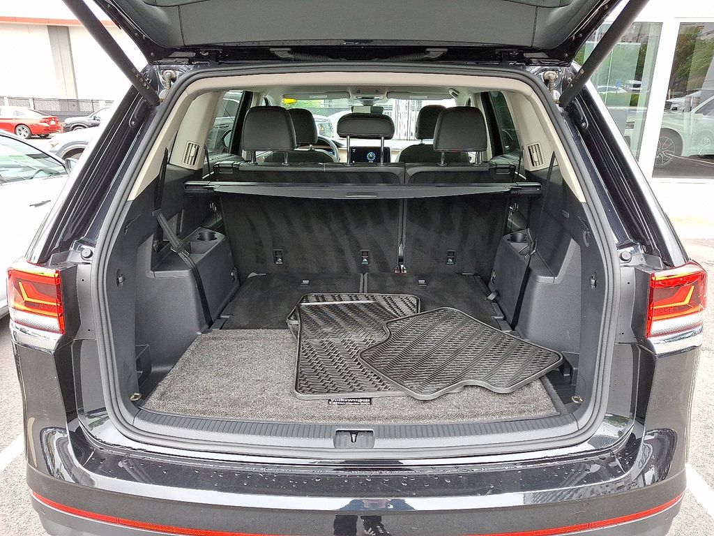 Thumbnail: 2024 Volkswagen Atlas - 27