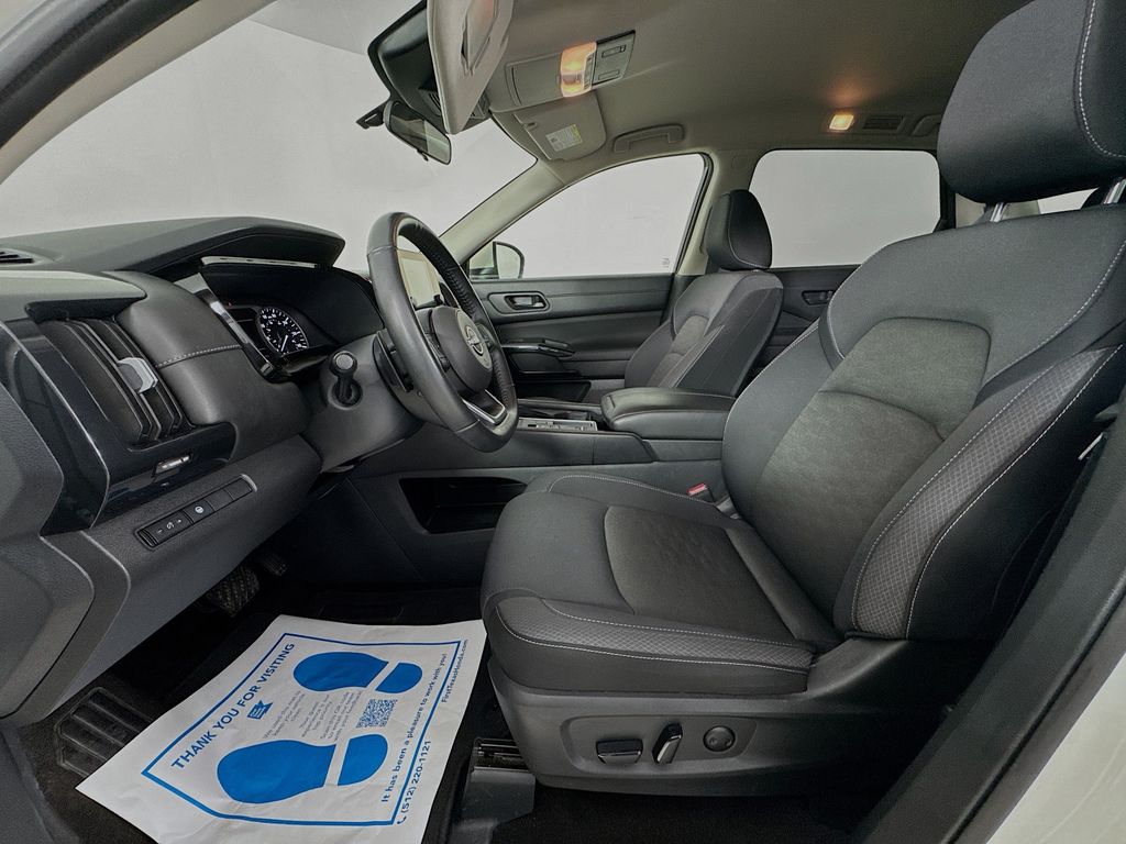 Used Car 2024 Nissan Pathfinder  Sv For Sale Under $30,000 In Austin, Texas