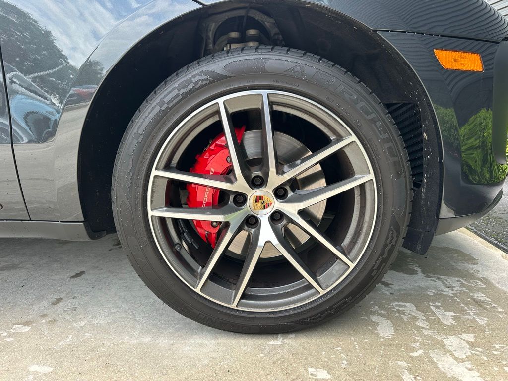 Thumbnail: 2023 Porsche Macan - 15