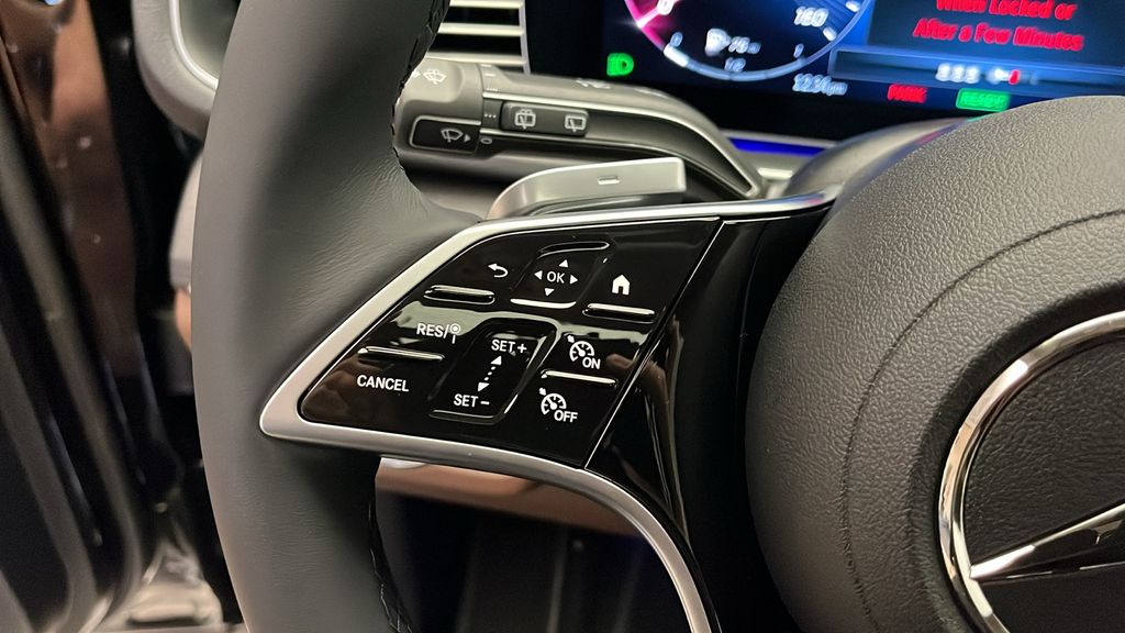 2025 Mercedes-Benz GLE 450 14