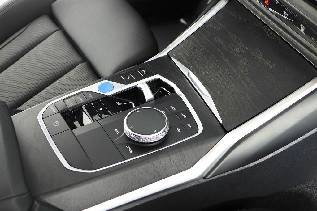 Thumbnail: 2023 BMW i4 - 15