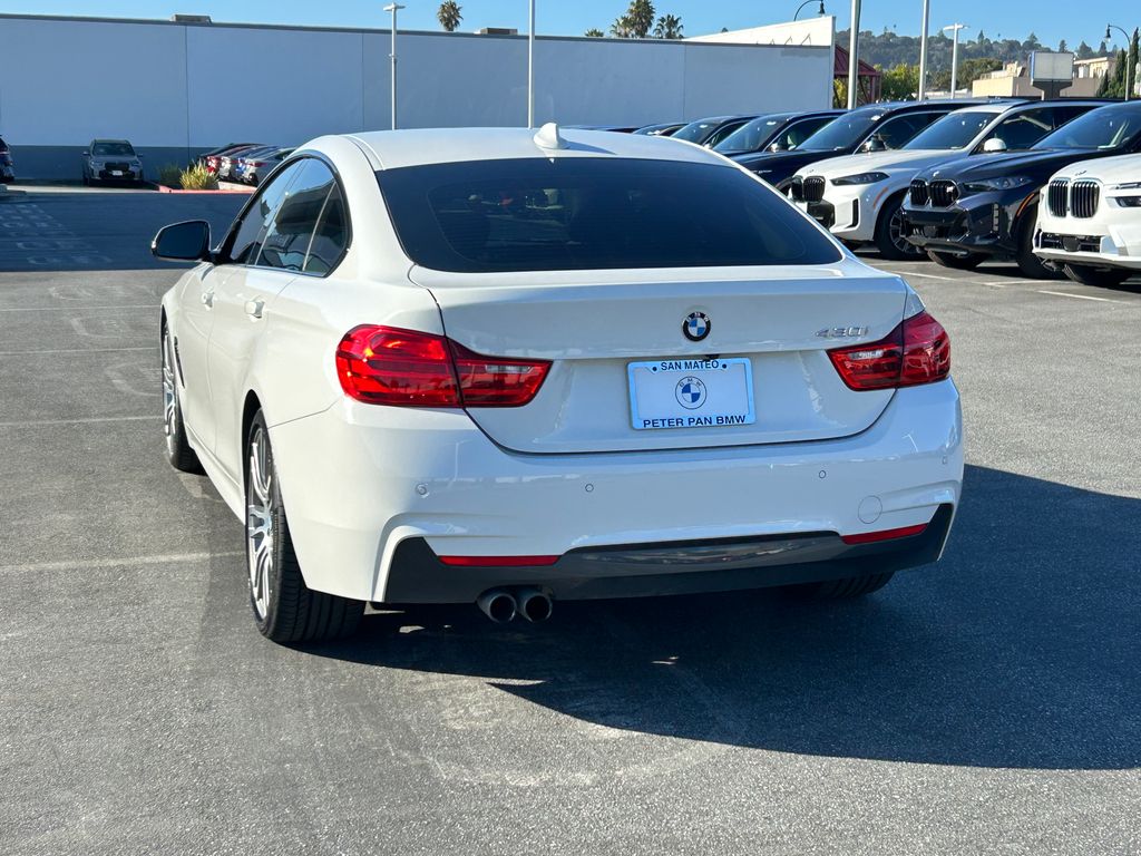 Thumbnail: 2017 BMW 4 Series - 3