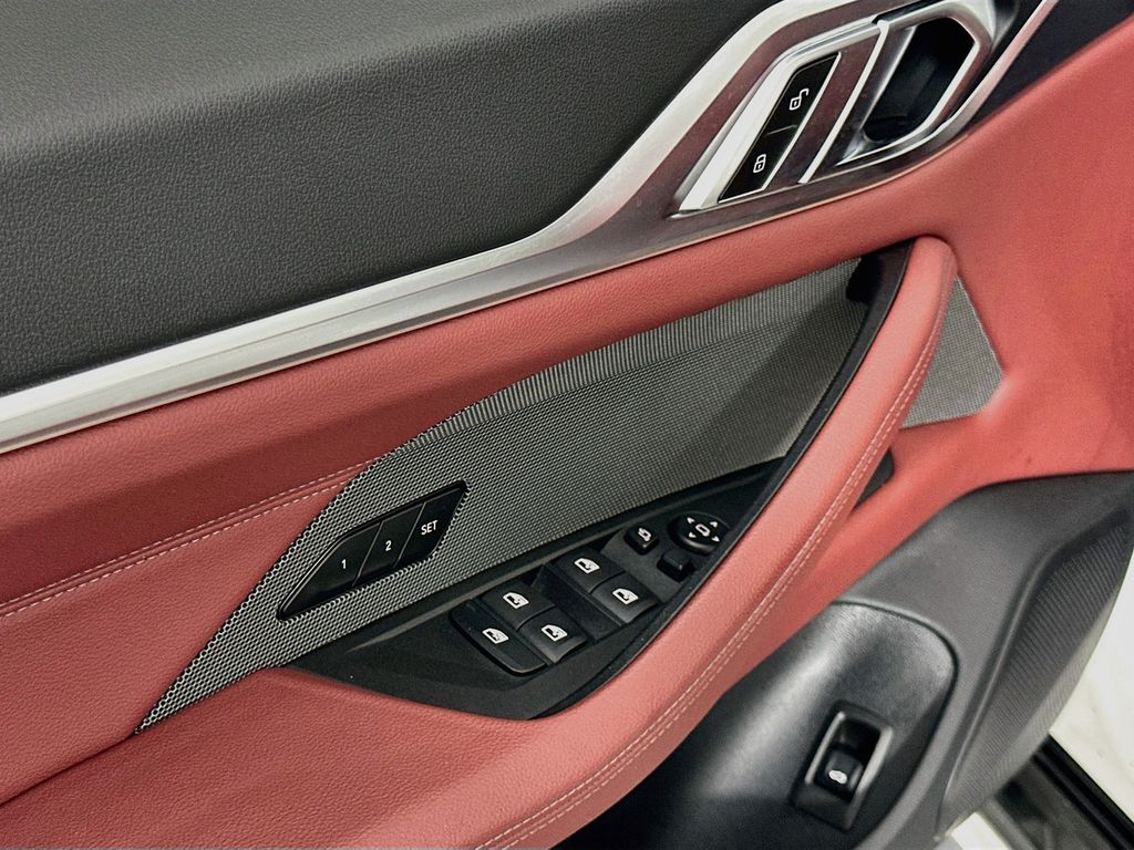 Thumbnail: 2023 BMW i4 - 18