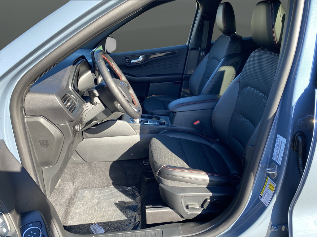 New 2026 Vapor Blue Metallic Ford ST-Line image 4