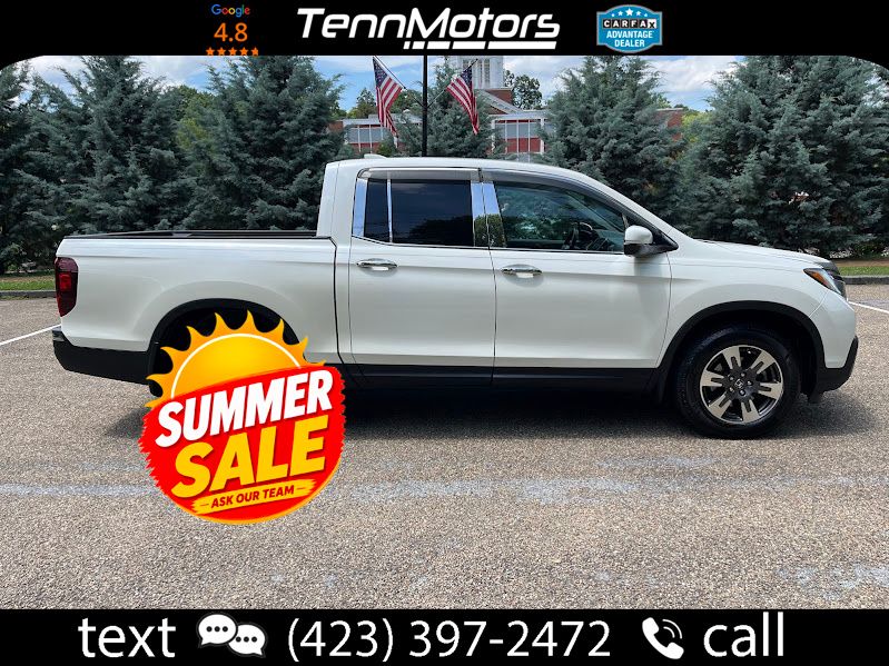 White 2019 Honda Ridgeline Pickup Truck All-Wheel Drive 6-Speed Automatic