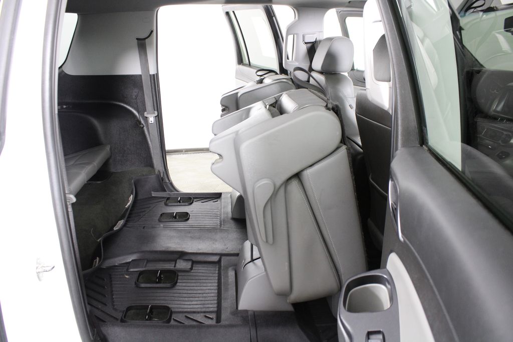 Used 2018 Chevrolet Suburban for sale in 