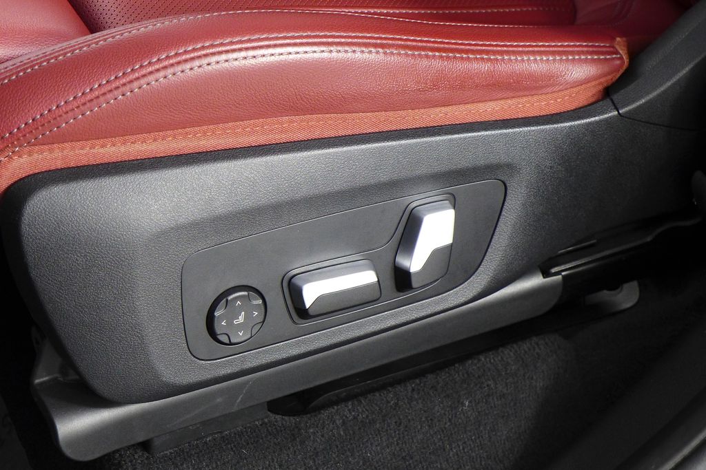 Thumbnail: 2022 BMW X3 - 23