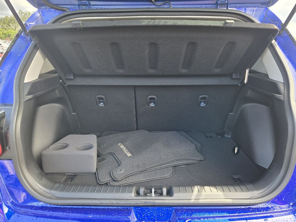 2024 Hyundai Venue - $17,599
