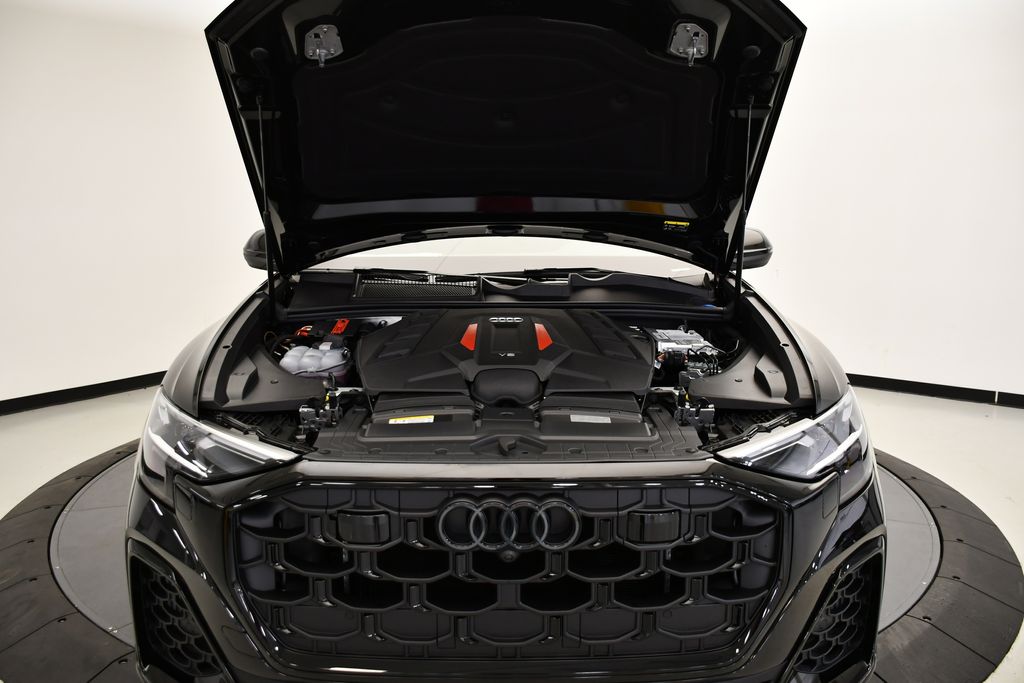 Thumbnail: 2026 Audi SQ8 - 11