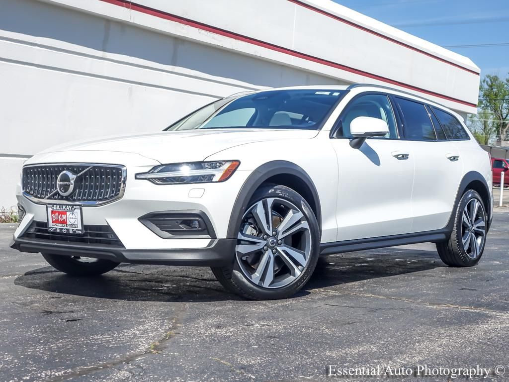 White 2025 Volvo V60 Cross Country B5 Plus AWD Wagon All-Wheel Drive Automatic