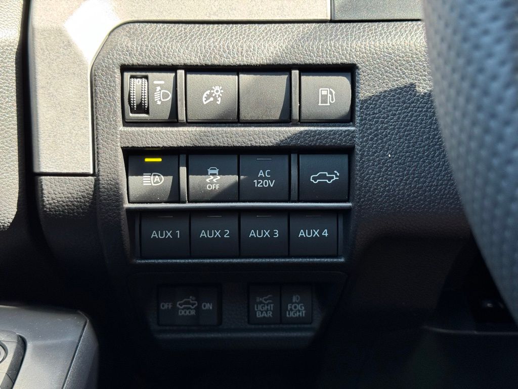 2025 Toyota Tacoma Trailhunter Double Cab photo 20