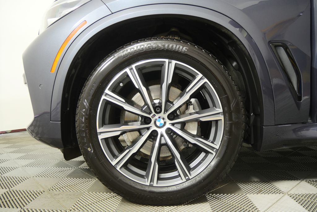 Thumbnail: 2019 BMW X5 - 8