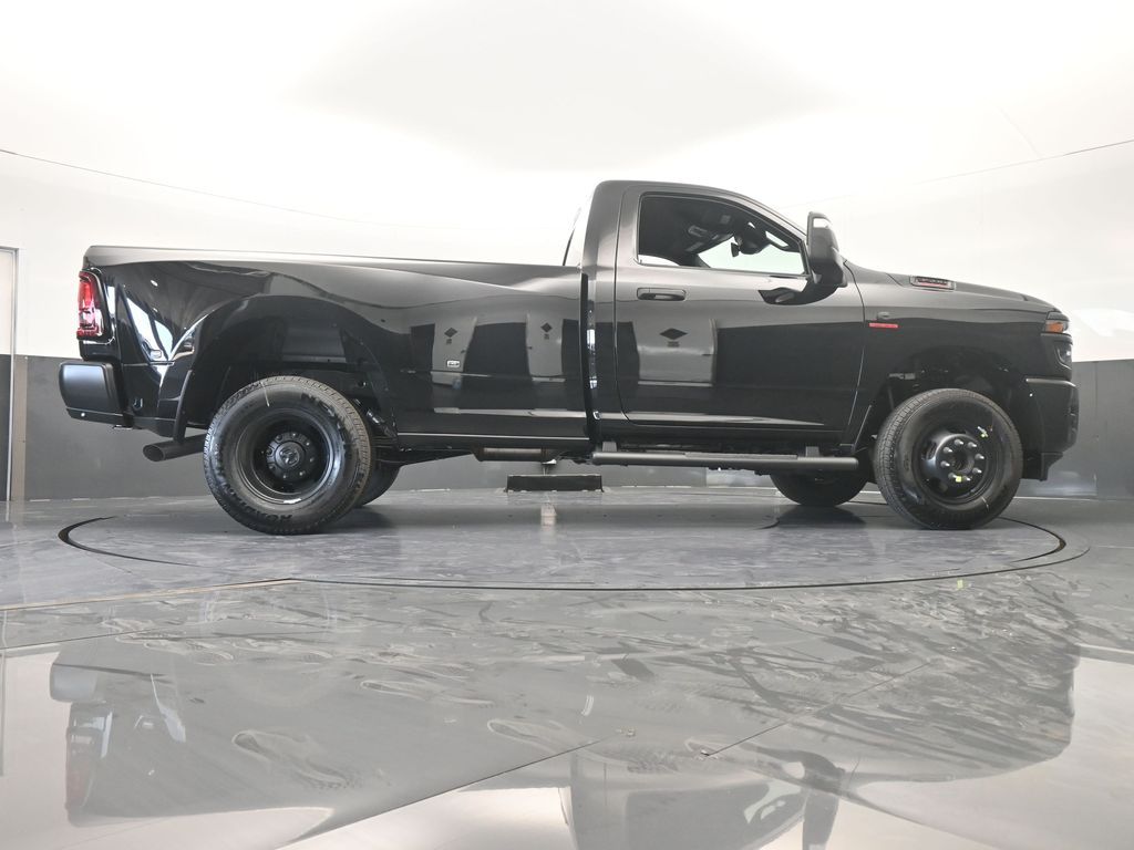 New 2026 Diamond Black Crystal Pearlcoat Ram Tradesman image 48