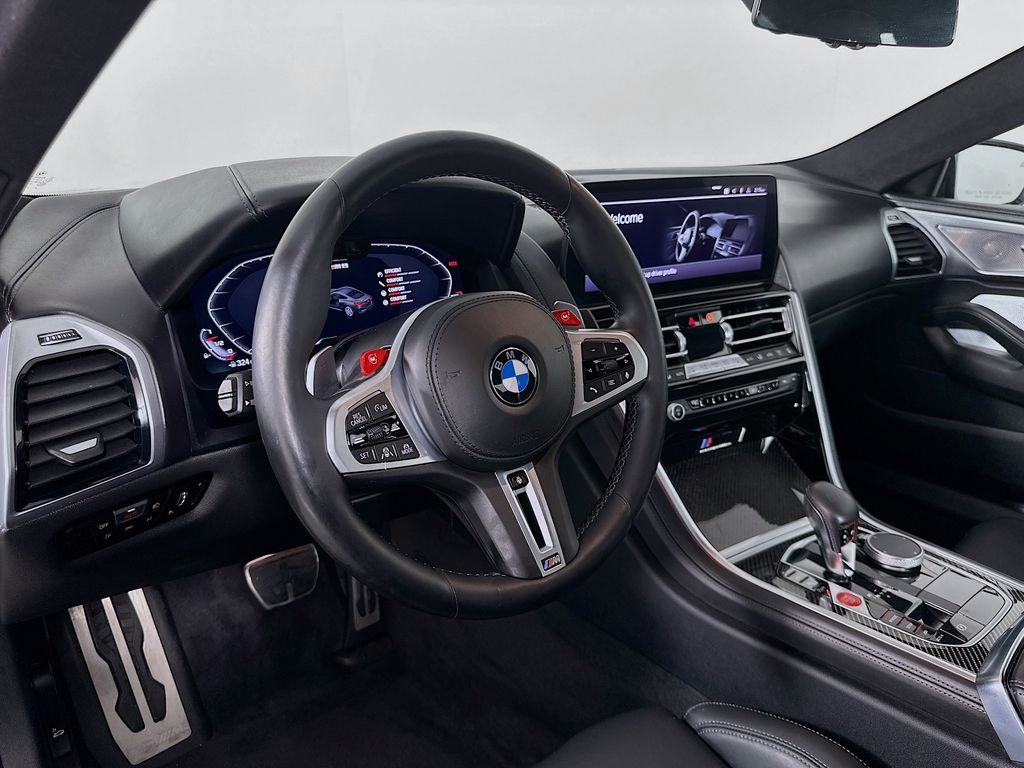 Thumbnail: 2023 BMW M8 - 9